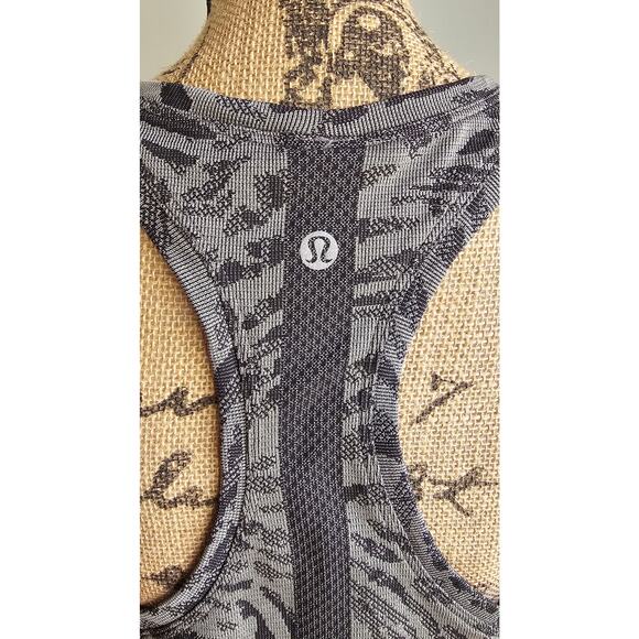 Lululemon Swiftly Tech Racerback Tank Top 2.0 Primal Clash Black / Gull Grey - Picture 4 of 12